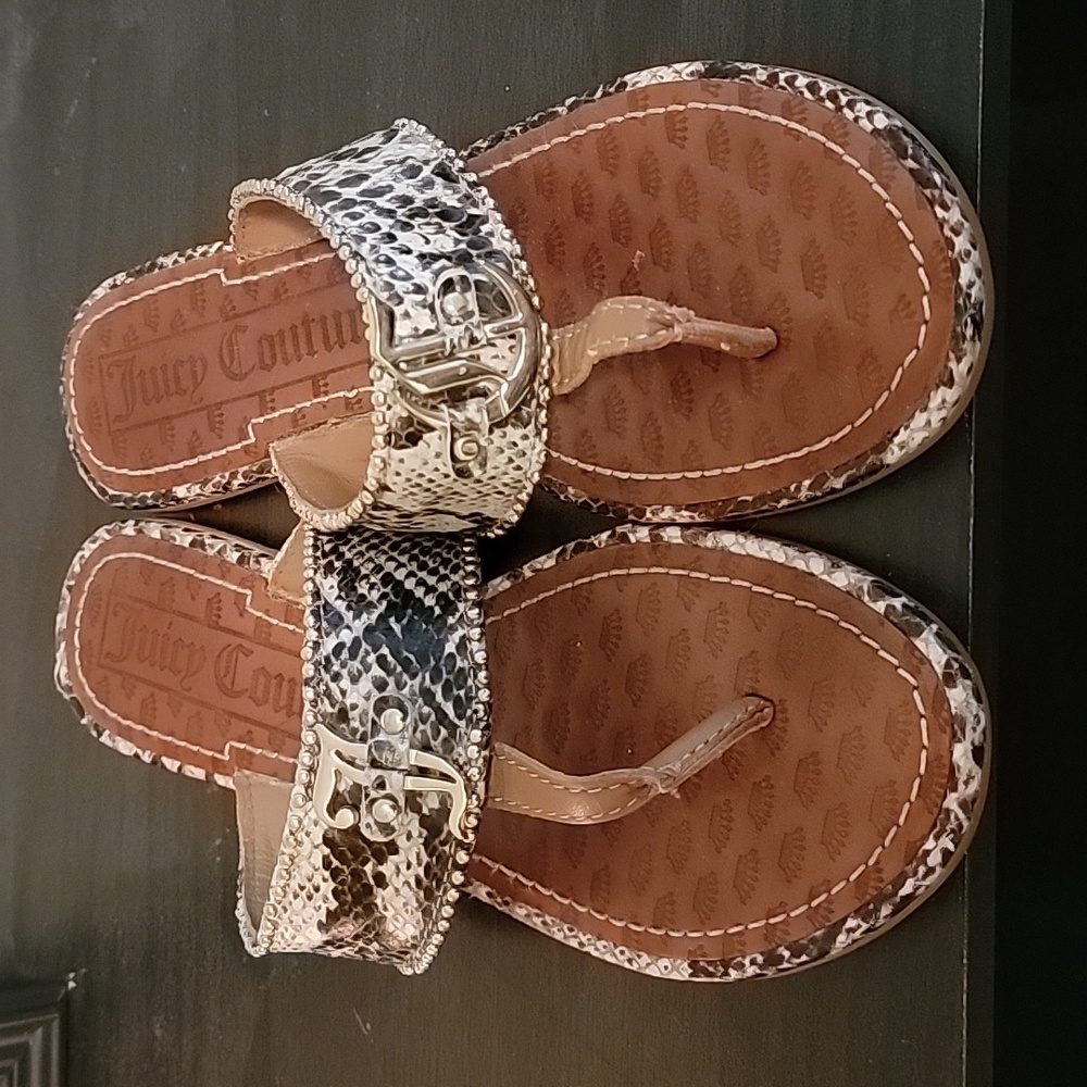 Juicy Couture Sandals
